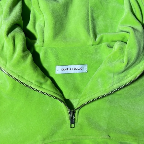 Danielle Guizio Green Velvet Cropped Pull Over Sz S E - Picture 4 of 7